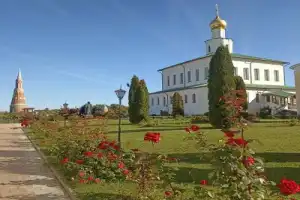 Старо-Голутвин монастырь с православным гидом - 8
