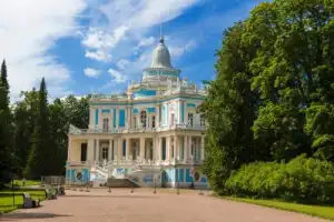 Ораниенбаум: в гостях у знати с посещением двух дворцов - 3