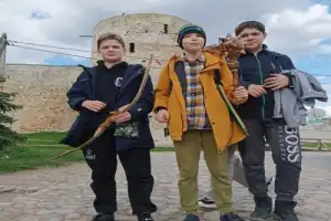 Семейная экскурсия «Средневековые крепости и современные страусы» - 5