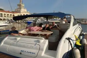 Ночная прогулка на яхте — вдоль берега Сочи - 9