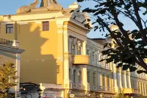 Красивые истории Кремлёвской улицы - 2