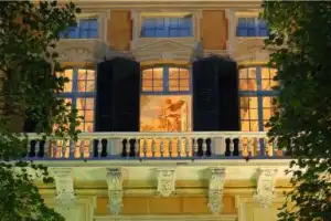 «La Rue des rois» (Улица Королей) - 2