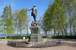 Петрозаводск глазами местного жителя Петрозаводск глазами местного жителя