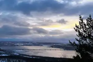 Вечерний нетуристический Мурманск: хайкинг в группе на гору Горелая - 8