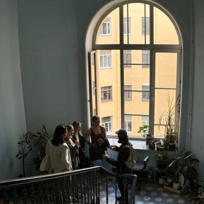 Через дворы и парадные в доходный дом Бака - 14