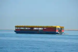 Морская прогулка на лодке с прозрачным дном - 7