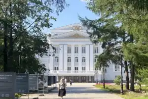 Пермь: пульс города и загадки деревянного зодчества - 13