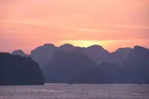 Сказка наяву: круиз по заливу Халонг на корабле 5* (всё включено) - 5