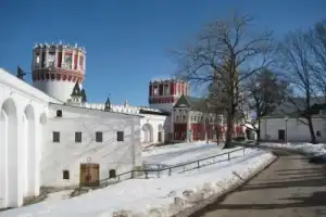 Новодевичий монастырь и Новодевичье кладбище - 6