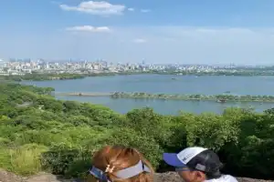 Хайкинг у озера Сиху Хайкинг у озера Сиху