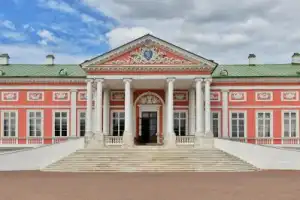 Детская экскурсия-квест «Кусково — прогулка в 18 век» Детская экскурсия-квест «Кусково — прогулка в 18 век»