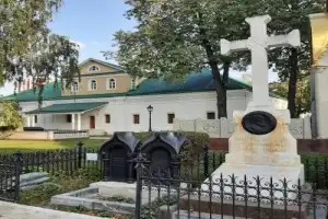 Новодевичье кладбище и Новодевичий монастырь: имена, легенды, судьбы - 11