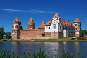 Трансфер из Минска в замки Мира и Несвижа: путешествие в эпоху рыцарей