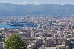 Трансфер из аэропорта Палермо до города на минивэне - 9