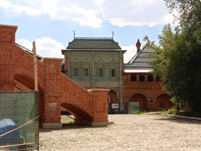 Крутицкое подворье — уголок старой Москвы Крутицкое подворье — уголок старой Москвы