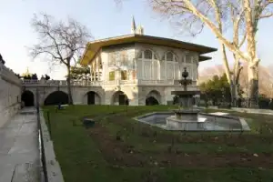 Исследуем Стамбул: дворец Топкапы и его тайны