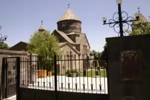 Недалеко от Еревана: Севан, Цахказдор и волшебное подземелье. Групповая экскурсия - 9
