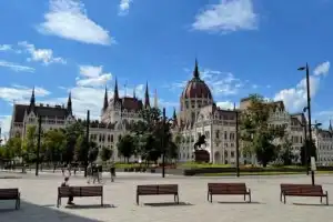 Самые красивые площади Пешта - 10