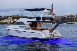 Прогулка на VIP-яхте по Босфору — красиво и без суеты