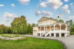 «Эта улица мне знакома»: Константиново, Рязань и Спас-Клепики