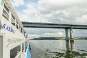 В Свияжск на теплоходе из Казани В Свияжск на теплоходе из Казани
