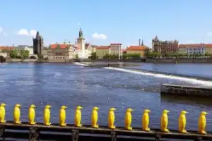 Прага в деталях: классика и скрытые уголки - 7
