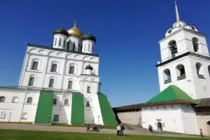 Первое знакомство с Псковским кремлём - 11