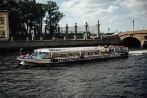 Сердце Петербурга — по Фонтанке в акваторию Невы