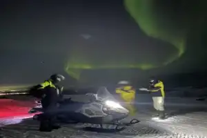 Ночная поездка на снегоходах — из Мурманска - 3