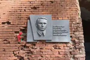 Вечерняя экскурсия по Бресту + посещение Брестской крепости - 11