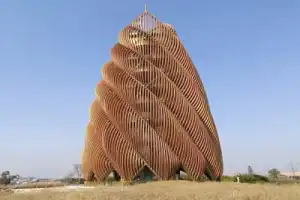 Чэнду между рейсами Чэнду между рейсами