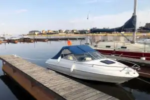 На катере по реке Казанке На катере по реке Казанке