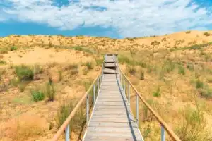 Сулакский каньон, бархан Сарыкум и пещеры Нохъо Сулакский каньон, бархан Сарыкум и пещеры Нохъо