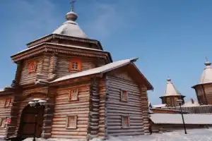 Печенгский монастырь, «Долина славы» и места Юрия Гагарина - 3