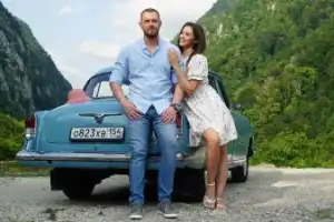 Горы, закат, ретроавтомобиль, эффектные снимки - 20