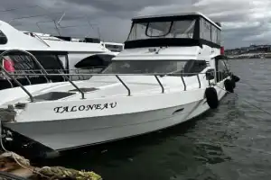 Романтика Стамбула: прогулка по Босфору на двухэтажной яхте - 11