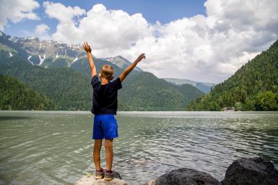 Абхазия для путешественников с детьми + трансфер из Сочи Абхазия для путешественников с детьми + трансфер из Сочи