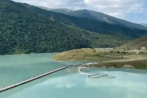 Над пропастью в горах: захватывающие панорамы Северной Осетии - 11