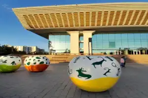 Знакомство с Алматы — на групповой экскурсии