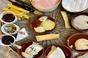 Вина и деликатесы Прованса: отпуск гурмана с устрицами, сырами и кулинарным мастер-классом - 4