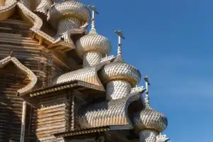 Кижи и Заонежье: автобусная экскурсия из Петрозаводска (всё включено) Кижи и Заонежье: автобусная экскурсия из Петрозаводска (всё включено)