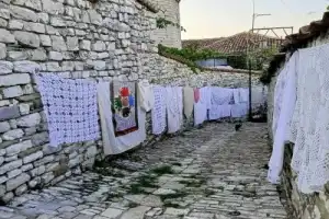 Из Тираны — в старинный Берат - 3