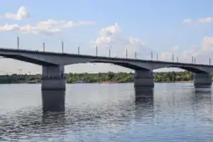 Прогулочный рейс в Перми на теплоходе «Ягошиха» (по будням) Прогулочный рейс в Перми на теплоходе «Ягошиха» (по будням)