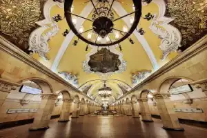 Метро Москвы — подземный город и его контрасты - 5
