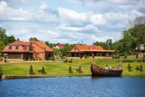 Трансфер на минивэне из Минска в парк истории «Сула» — и обратно