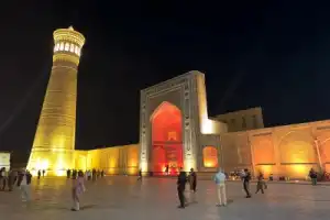 Вечерняя прогулка по сказочной Бухаре - 3