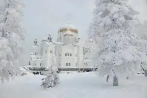 Белогорский монастырь и Кунгур купеческий Белогорский монастырь и Кунгур купеческий
