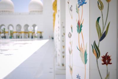 Экскурсия в Абу Даби с посещением дворца Qasr Al Watan