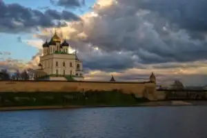 Псков, Изборск и Печоры — на автобусе и пешком - 8
