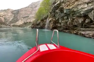 Из Каспийска в Сулакский каньон — с местным жителем! Из Каспийска в Сулакский каньон — с местным жителем!